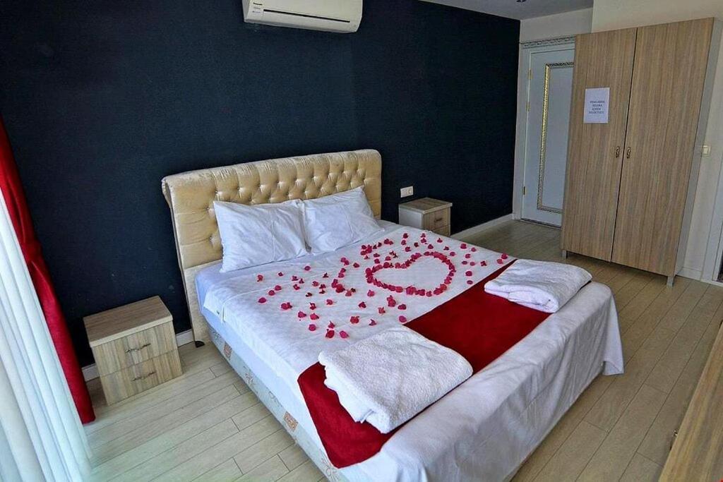 Airport Guelluek Otel Milas Ngoại thất bức ảnh